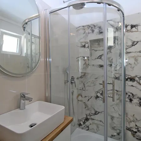 Viktorija 1828 Lägenhet