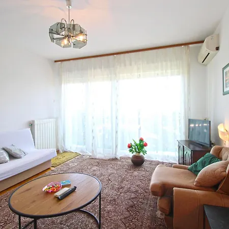 Viktorija 1828 Apartment *