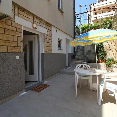 Viktorija 1828 Appartement